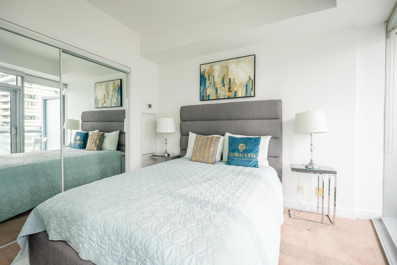 Globalstay. Amazing Downtown Apartments トロント エクステリア 写真