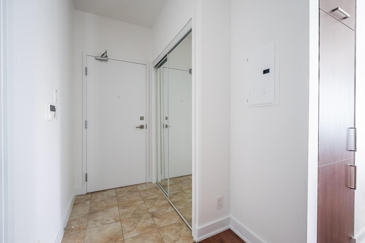 Globalstay. Amazing Downtown Apartments トロント エクステリア 写真